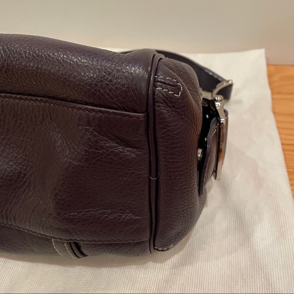 Longchamp Pebbled Leather Bag - Picture 8 of 13